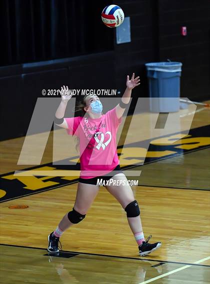 Thumbnail 2 in PORTA/Ashland-Chandlerville Central @ Illini Central photogallery.