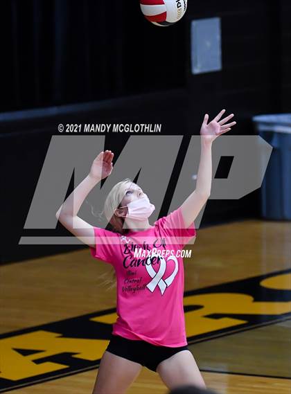 Thumbnail 1 in PORTA/Ashland-Chandlerville Central @ Illini Central photogallery.