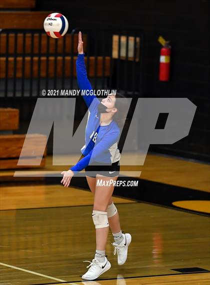 Thumbnail 1 in PORTA/Ashland-Chandlerville Central @ Illini Central photogallery.