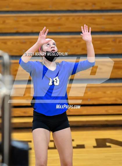 Thumbnail 2 in PORTA/Ashland-Chandlerville Central @ Illini Central photogallery.