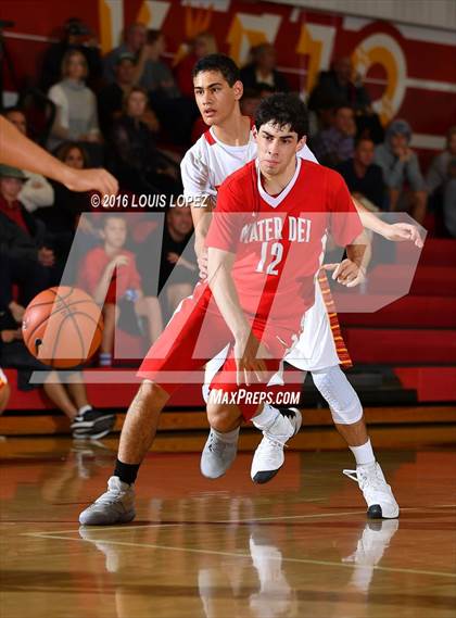 Thumbnail 1 in Mission Viejo vs. Mater Dei (Diablo Inferno Tourney) photogallery.