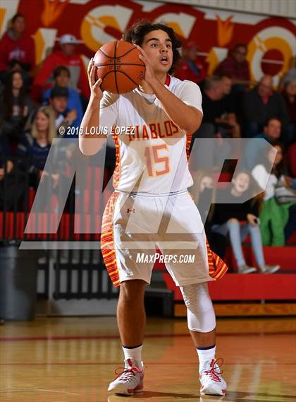 Thumbnail 3 in Mission Viejo vs. Mater Dei (Diablo Inferno Tourney) photogallery.