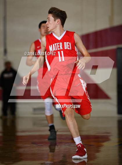 Thumbnail 3 in Mission Viejo vs. Mater Dei (Diablo Inferno Tourney) photogallery.
