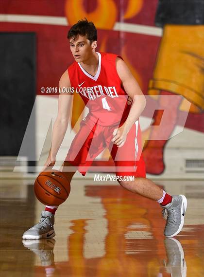 Thumbnail 1 in Mission Viejo vs. Mater Dei (Diablo Inferno Tourney) photogallery.