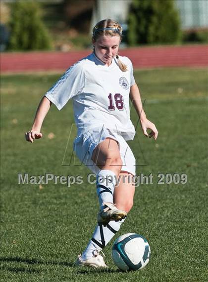 Thumbnail 3 in LaSalle Academy vs South Kingstown (RIIL D1 Final) photogallery.