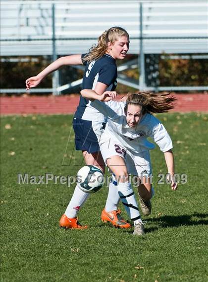 Thumbnail 3 in LaSalle Academy vs South Kingstown (RIIL D1 Final) photogallery.