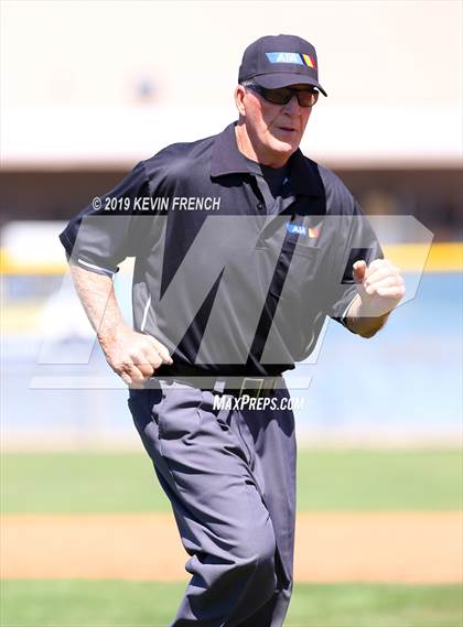 Thumbnail 2 in Eaglecrest vs. Deer Valley (Coach Bob Invitational) photogallery.