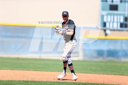 Thumbnail 2 in Eaglecrest vs. Deer Valley (Coach Bob Invitational) photogallery.