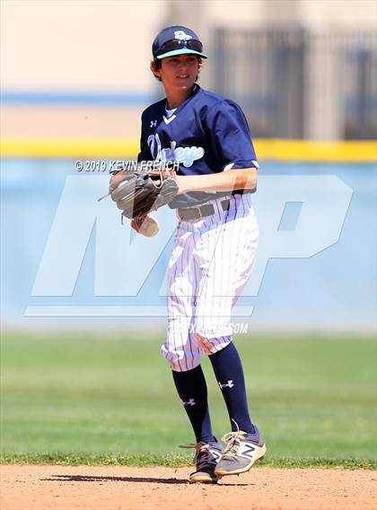 Thumbnail 2 in Eaglecrest vs. Deer Valley (Coach Bob Invitational) photogallery.