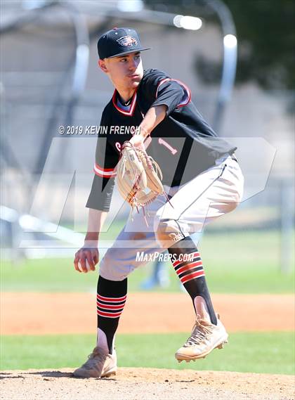 Thumbnail 1 in Eaglecrest vs. Deer Valley (Coach Bob Invitational) photogallery.