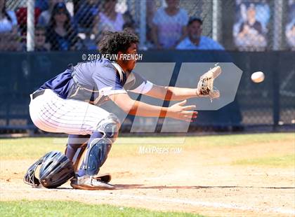 Thumbnail 3 in Eaglecrest vs. Deer Valley (Coach Bob Invitational) photogallery.