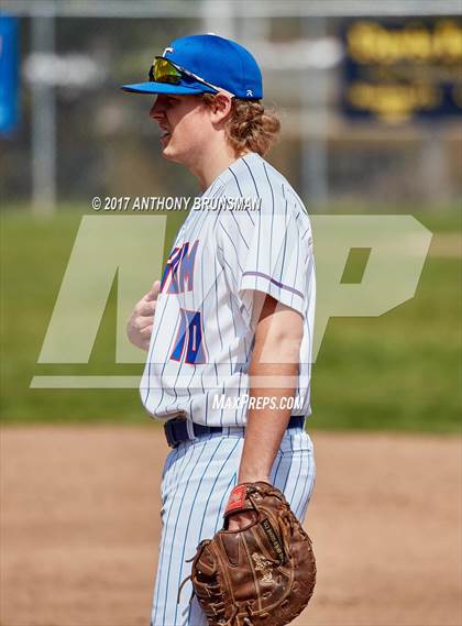 Thumbnail 2 in Folsom @ Oak Ridge (Game 1 DH) photogallery.