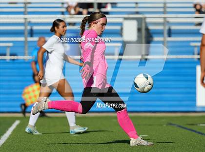 Thumbnail 1 in Davenport vs. Celina (UIL 4A Soccer Division I Final) photogallery.