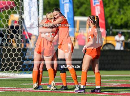 Thumbnail 2 in Davenport vs. Celina (UIL 4A Soccer Division I Final) photogallery.