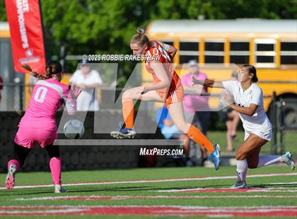 Thumbnail 1 in Davenport vs. Celina (UIL 4A Soccer Division I Final) photogallery.