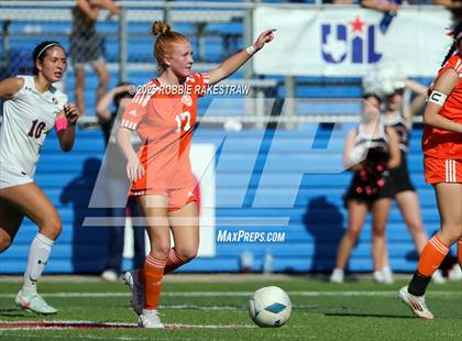 Thumbnail 3 in Davenport vs. Celina (UIL 4A Soccer Division I Final) photogallery.
