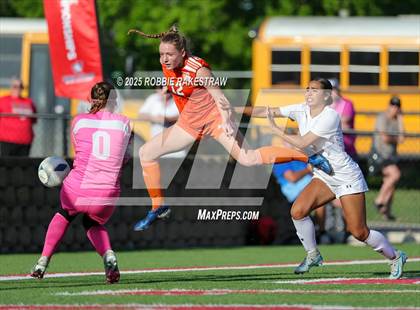 Thumbnail 3 in Davenport vs. Celina (UIL 4A Soccer Division I Final) photogallery.
