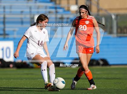 Thumbnail 1 in Davenport vs. Celina (UIL 4A Soccer Division I Final) photogallery.