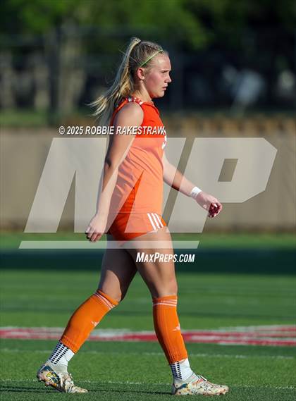 Thumbnail 3 in Davenport vs. Celina (UIL 4A Soccer Division I Final) photogallery.
