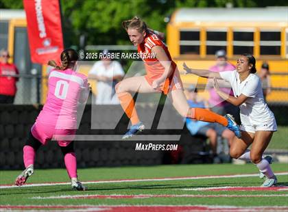 Thumbnail 2 in Davenport vs. Celina (UIL 4A Soccer Division I Final) photogallery.