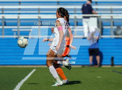 Thumbnail 1 in Davenport vs. Celina (UIL 4A Soccer Division I Final) photogallery.