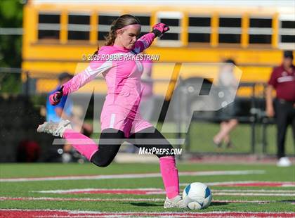Thumbnail 3 in Davenport vs. Celina (UIL 4A Soccer Division I Final) photogallery.