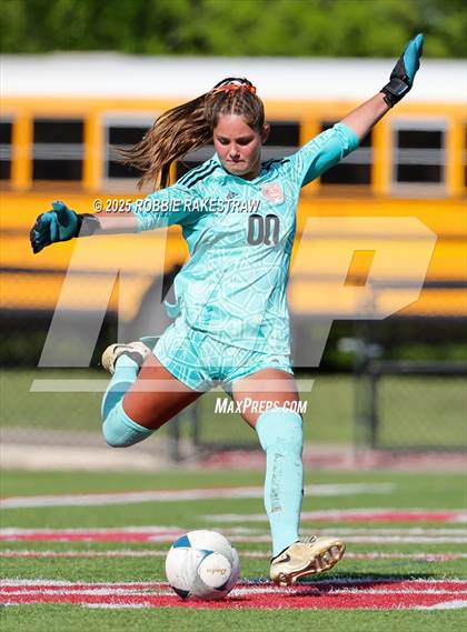 Thumbnail 2 in Davenport vs. Celina (UIL 4A Soccer Division I Final) photogallery.
