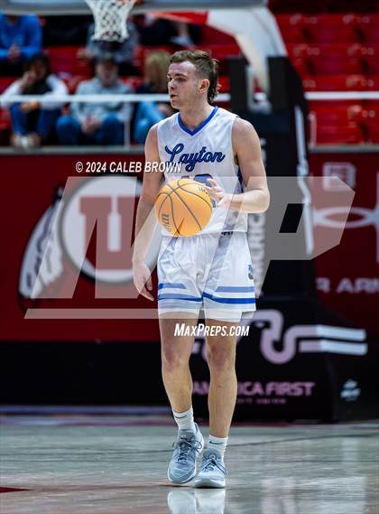 Thumbnail 1 in Layton vs. Farmington (UHSAA 6A Quarterfinal) photogallery.