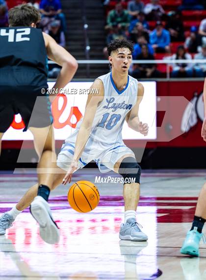 Thumbnail 3 in Layton vs. Farmington (UHSAA 6A Quarterfinal) photogallery.