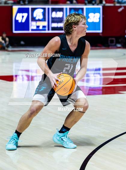 Thumbnail 2 in Layton vs. Farmington (UHSAA 6A Quarterfinal) photogallery.