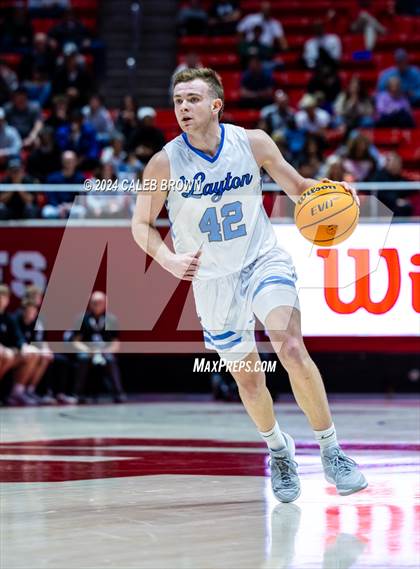 Thumbnail 1 in Layton vs. Farmington (UHSAA 6A Quarterfinal) photogallery.