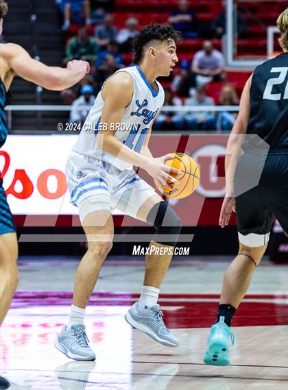 Thumbnail 1 in Layton vs. Farmington (UHSAA 6A Quarterfinal) photogallery.