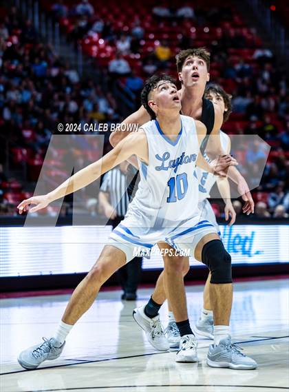Thumbnail 2 in Layton vs. Farmington (UHSAA 6A Quarterfinal) photogallery.