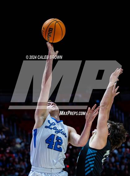 Thumbnail 2 in Layton vs. Farmington (UHSAA 6A Quarterfinal) photogallery.