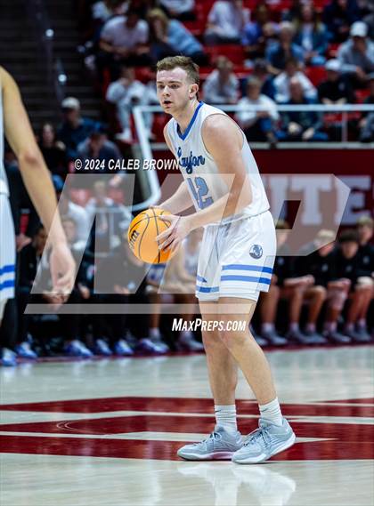 Thumbnail 2 in Layton vs. Farmington (UHSAA 6A Quarterfinal) photogallery.