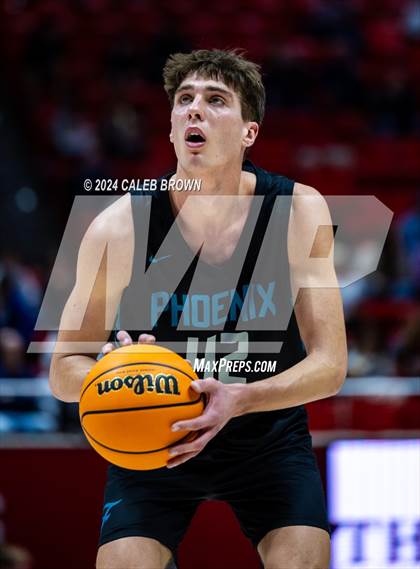 Thumbnail 2 in Layton vs. Farmington (UHSAA 6A Quarterfinal) photogallery.
