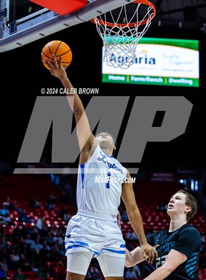 Thumbnail 3 in Layton vs. Farmington (UHSAA 6A Quarterfinal) photogallery.
