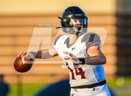 Thumbnail 2 in Norman @ Deer Creek photogallery.