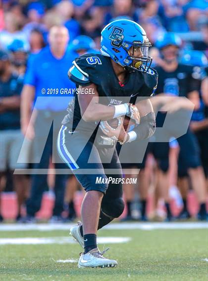 Thumbnail 1 in Norman @ Deer Creek photogallery.