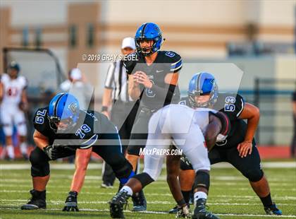 Thumbnail 1 in Norman @ Deer Creek photogallery.