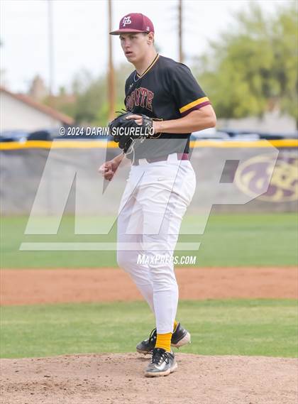 Thumbnail 2 in Williams Field vs Mountain Pointe (AIA 5A Round 1A Playoff) photogallery.