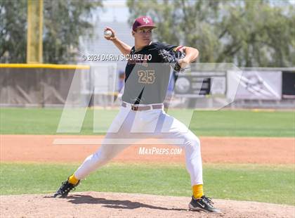 Thumbnail 1 in Williams Field vs Mountain Pointe (AIA 5A Round 1A Playoff) photogallery.