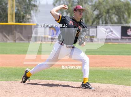 Thumbnail 1 in Williams Field vs Mountain Pointe (AIA 5A Round 1A Playoff) photogallery.