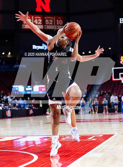 Thumbnail 3 in Millard North vs. Omaha Westside (NSAA Class A Quarterfinal) photogallery.
