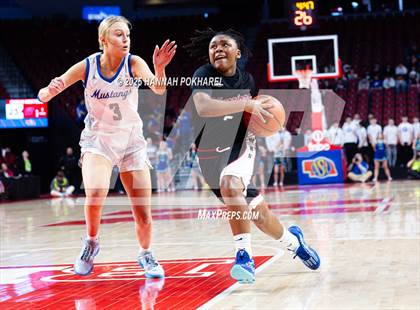Thumbnail 2 in Millard North vs. Omaha Westside (NSAA Class A Quarterfinal) photogallery.