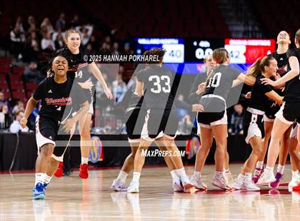 Thumbnail 2 in Millard North vs. Omaha Westside (NSAA Class A Quarterfinal) photogallery.