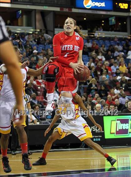 Thumbnail 3 in Berkeley vs. Mater Dei (CIF State D1 Final) photogallery.