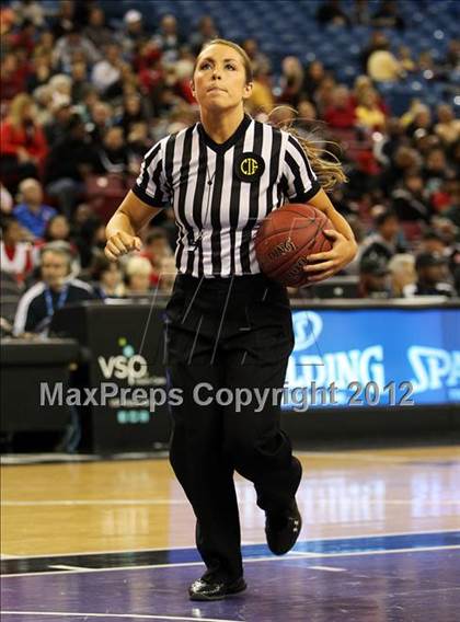 Thumbnail 3 in Berkeley vs. Mater Dei (CIF State D1 Final) photogallery.