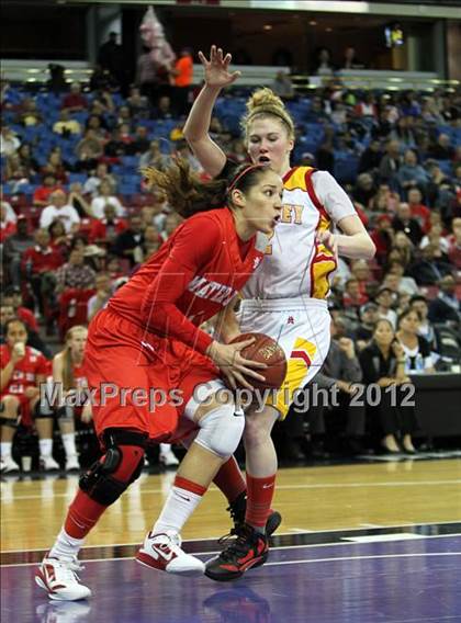 Thumbnail 1 in Berkeley vs. Mater Dei (CIF State D1 Final) photogallery.