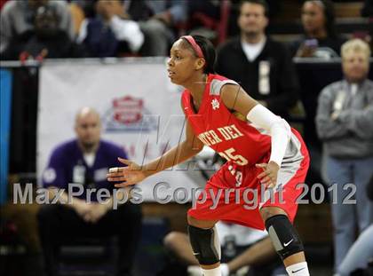 Thumbnail 1 in Berkeley vs. Mater Dei (CIF State D1 Final) photogallery.